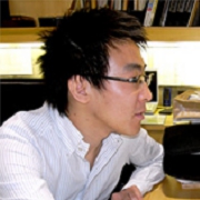 photo_staff2.jpg