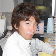 photo_staff4.jpg